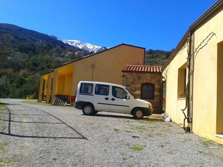 维拉吉奥巴洛基酒店(Villaggio dei Balocchi)