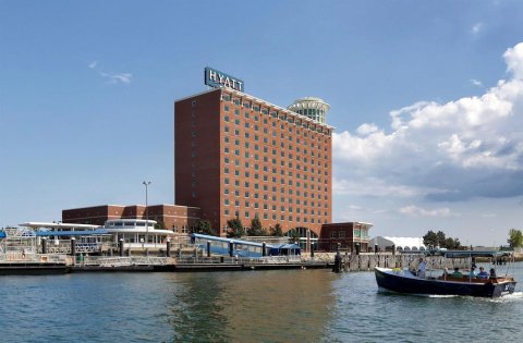 波士顿港凯悦酒店(Hyatt Regency Boston Harbor)