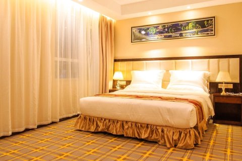 稻城稻亚·澜悦酒店(亚丁天街店)