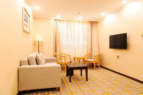 稻城稻亚·澜悦酒店(亚丁天街店)