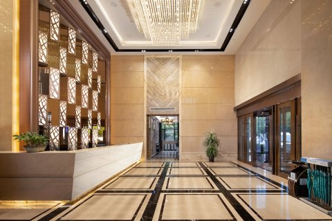 靖江大酒店(杭州萧山机场永盛路地铁站店)