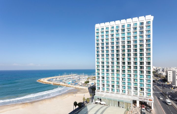 特拉维夫海滩皇冠假日酒店(Crowne Plaza Tel Aviv Beach, an IHG Hotel)