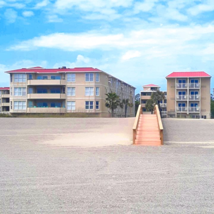 德索托海滩酒店(DeSoto Beach Hotel)