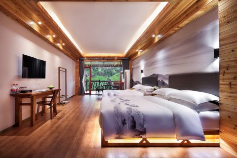 山中已千年观景民宿(龙脊梯田观景台店)