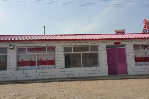 坝上草原焕龙农家院