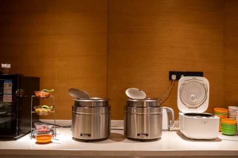 美七智能酒店(洛阳王府井大卫城店)