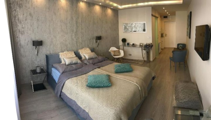 多瑙河道迪法弗公寓酒店(Dfive Apartments - Danube Corso)