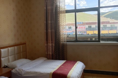 当雄龙腾商务宾馆