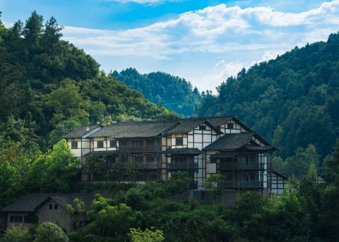 乌江寨廻龙湾酒店