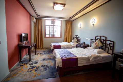 临安故事客栈(建水古城朱家花园店)