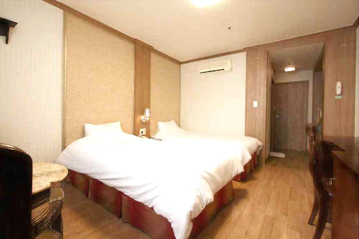 昌原奥林匹克酒店(Changwon Olympic Hotel)