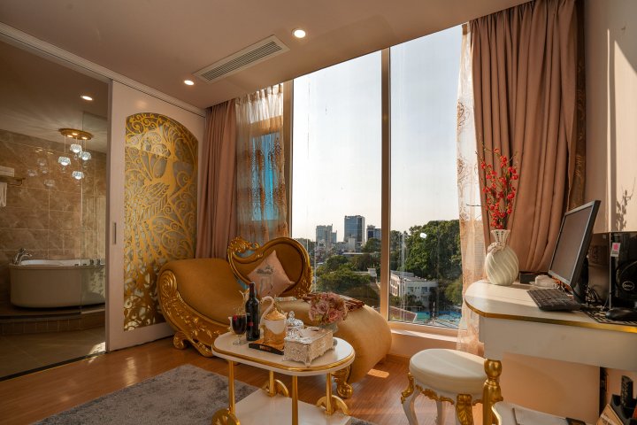 西西里岛西贡水疗酒店(Cicilia Saigon Hotels & Spa)