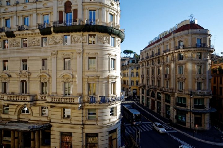 罗马经典酒店(The Classic Roma)