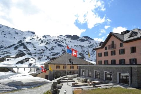 圣圣哥达艾贝苟酒店(Albergo San Gottardo)