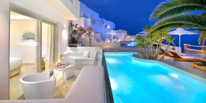 Mykonos Lumiere Villas