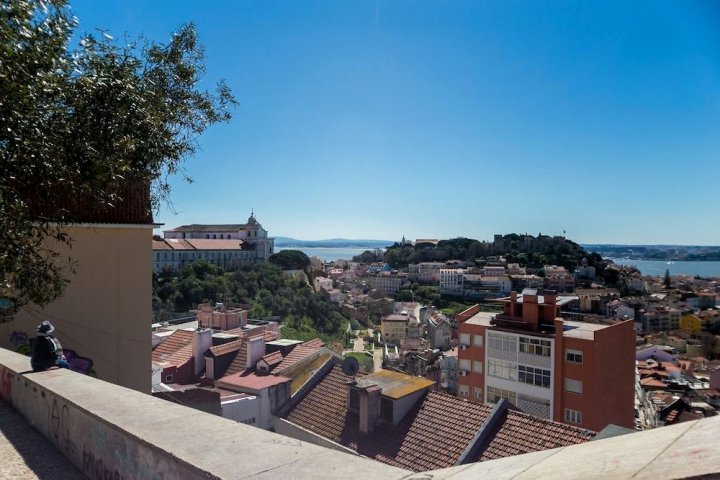 里斯本特拉希格拉萨短住平房旅馆(Shortstayflat Lisbon Terrace - Graca)