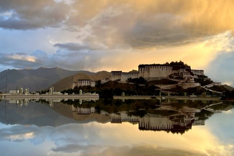 拉萨归・来精品观景民宿(布达拉宫店)