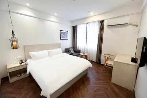 怡莱酒店(余姚新建北路店)