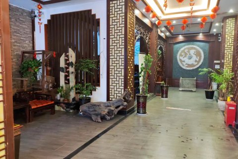 沿河毕兹卡酒店