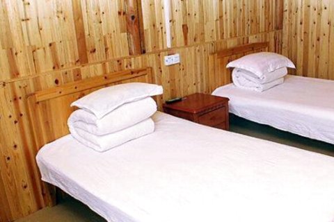 龙脊梯田平安山庄