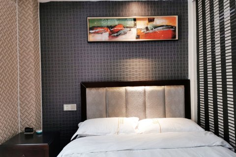 坤龙商务酒店(乐至县政府店)