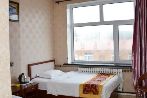 根河火香园酒店