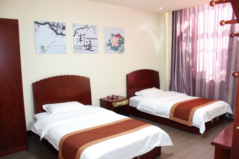 同江华龙快捷宾馆