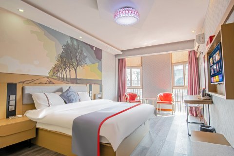 骏怡连锁酒店(延津西大街店)