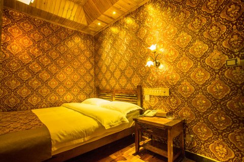 西双版纳凤尾竹客栈