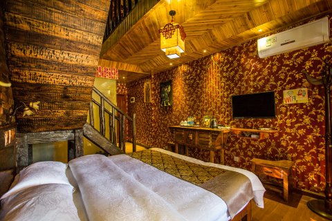 西双版纳凤尾竹客栈