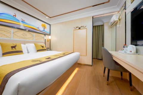 愉舍酒店(广州东湖地铁站珠江夜游码头店)