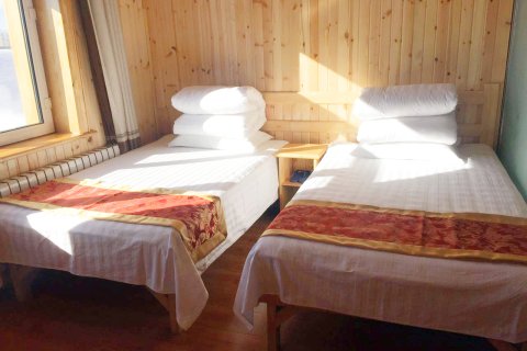 根河白桦林间宾馆