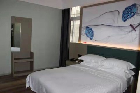 宏达商务酒店(获嘉县市民中心店)