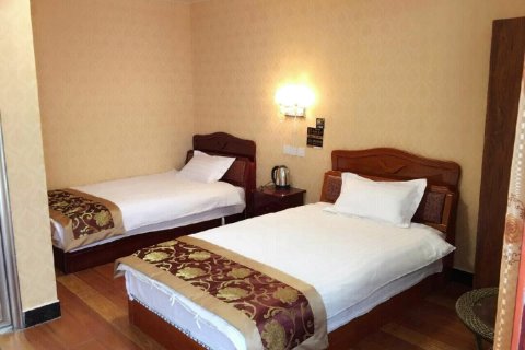 当雄鑫丰源宾馆