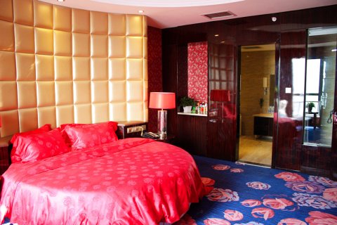 西平豪顿国际酒店