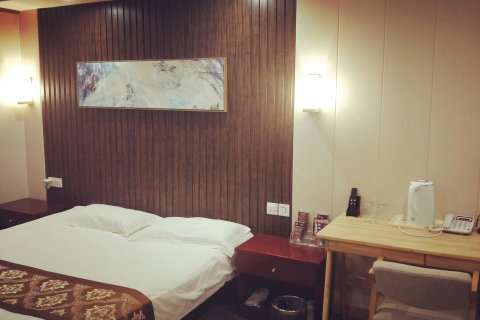 东阿天禧商务宾馆