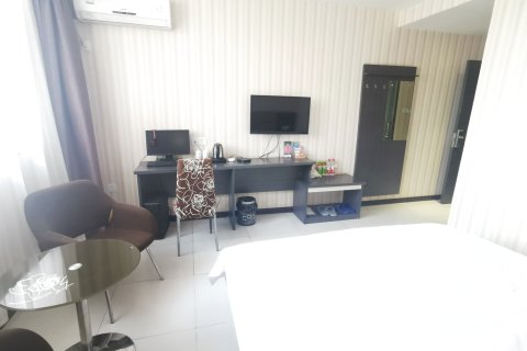 中牟朗思特风尚酒店