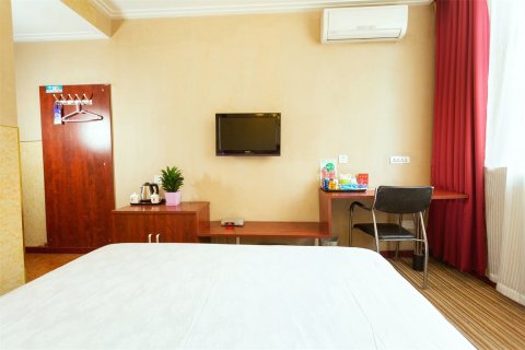 兰花桦酒店(利通店)