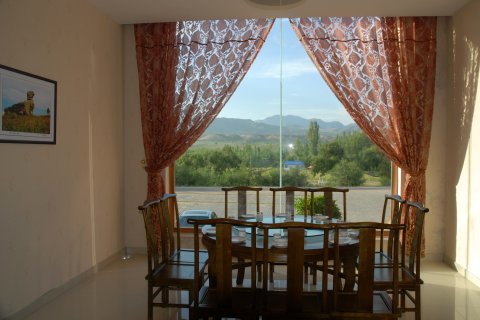 克什克腾龙口山莊