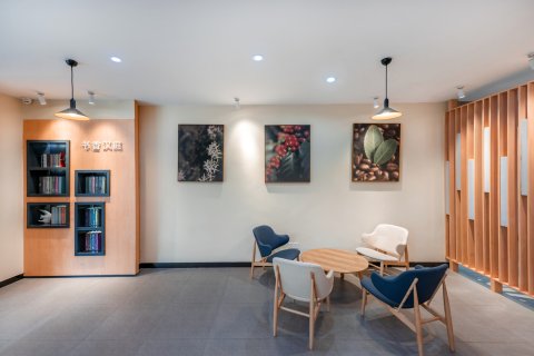 汉庭酒店(西双版纳告庄西双景店)