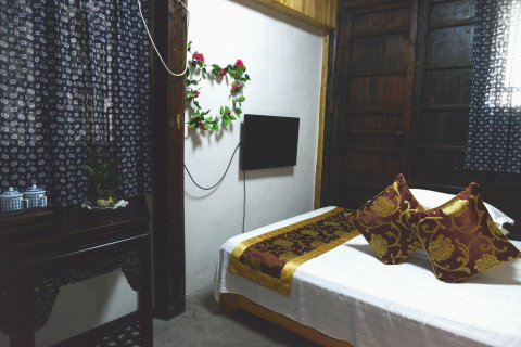 西递贵府堂客栈