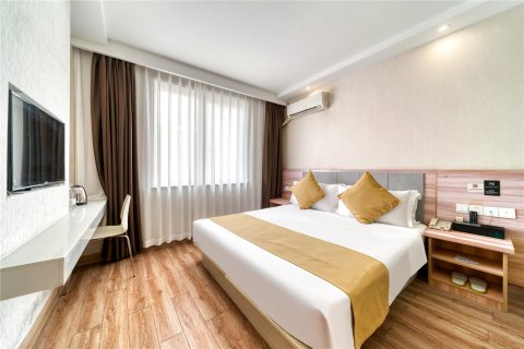 揽湖商务酒店(杭州西湖湖滨河坊街店)