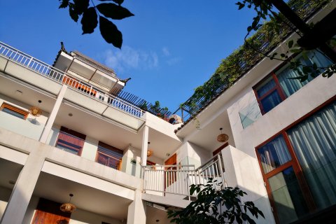 大理朋临居海景度假酒店(洱海生态廊道三圣岛店)