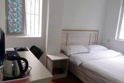 新县君悦商务宾馆