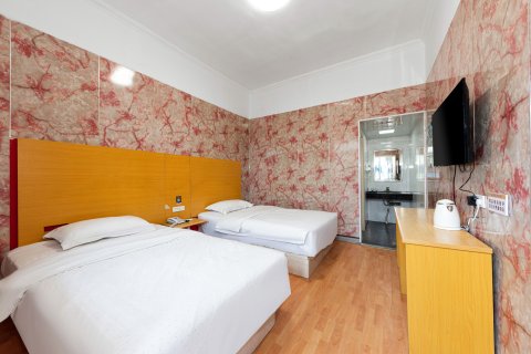 朋悦精选酒店(鄂州市中心医院店)