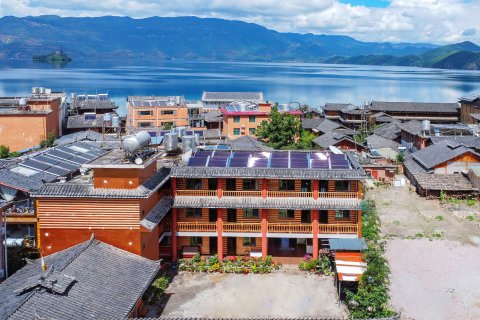 泸沽湖摩梭客栈