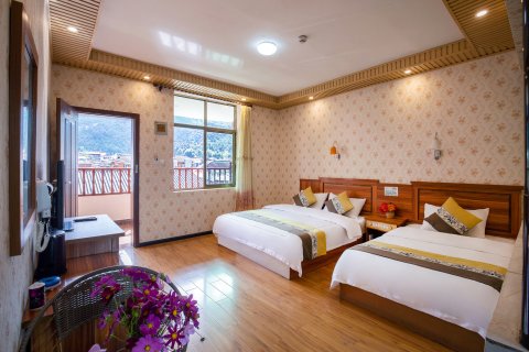 泸沽湖摩梭客栈