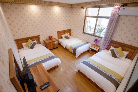 泸沽湖摩梭客栈