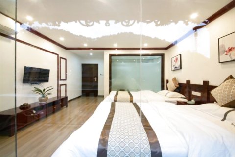 凤凰紫轩阁客栈