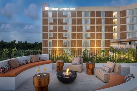 坎昆机场希尔顿花园酒店(Hilton Garden Inn Cancun Airport)